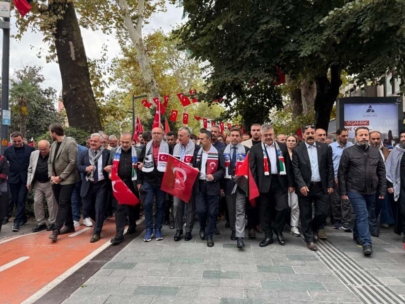 Kocaeli Gazze için meydanlara indi - Resim: 9