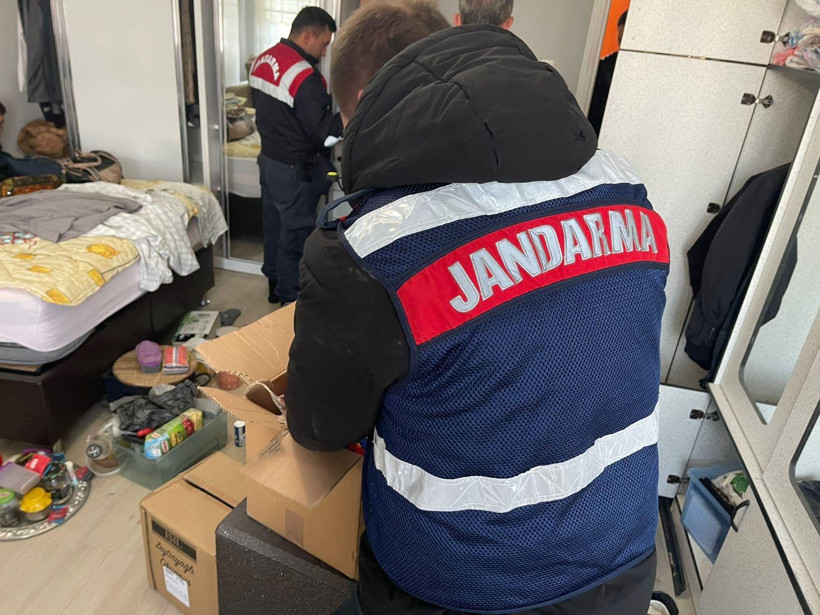 MİT'ten siber suç ağına operasyon: 3 kişi tutuklandı - Resim : 1