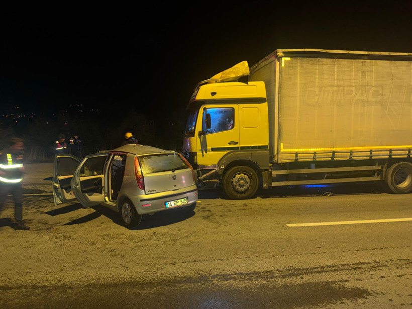 D-100 kara yolunda feci kaza! Yolun karşısına geçmek isterken... - Resim : 1