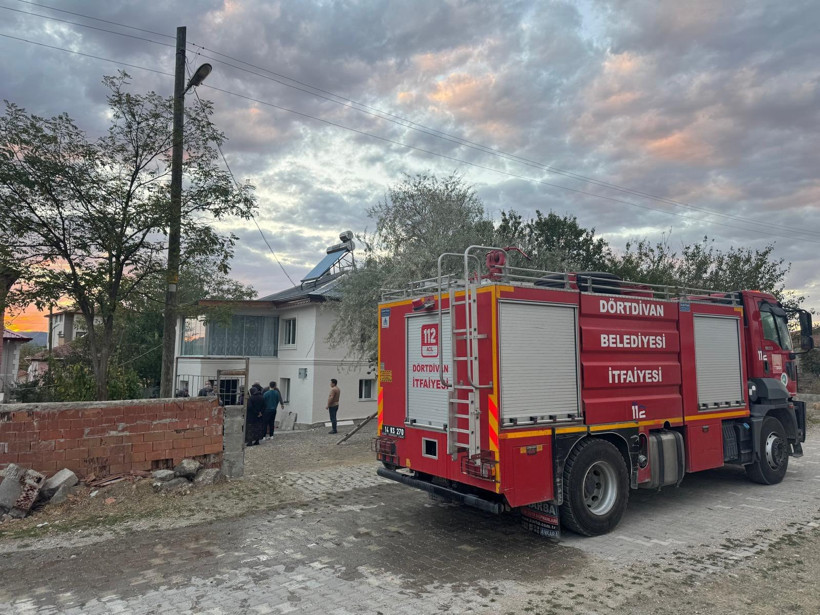 Mutfakta çıkan yangın panik yarattı! - Resim : 2
