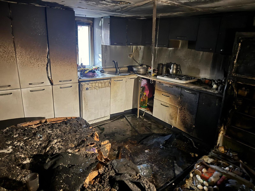 Mutfakta çıkan yangın panik yarattı! - Resim : 1