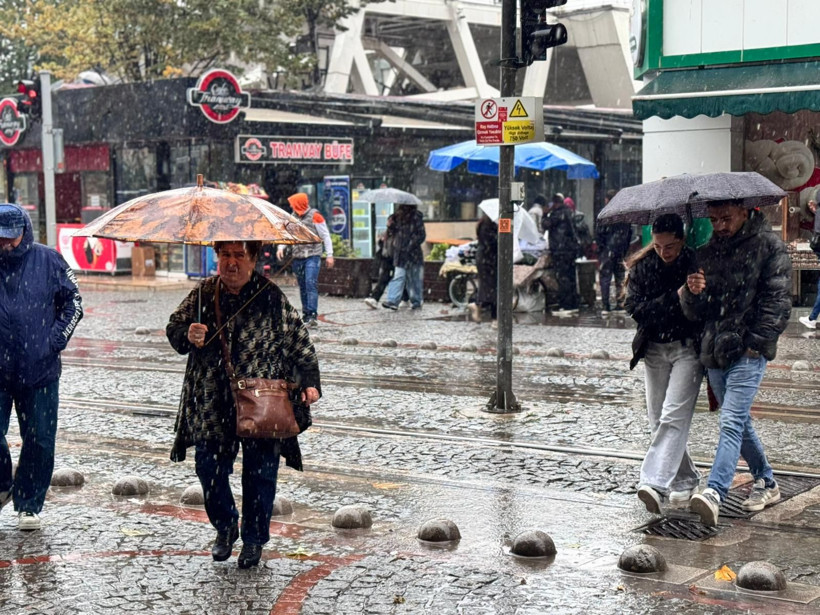 Yağmur bu kez etkili geldi... İzmit'ten yağmur manzaraları - Resim: 9
