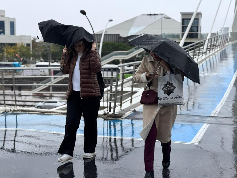 Yağmur bu kez etkili geldi... İzmit'ten yağmur manzaraları - Resim: 21