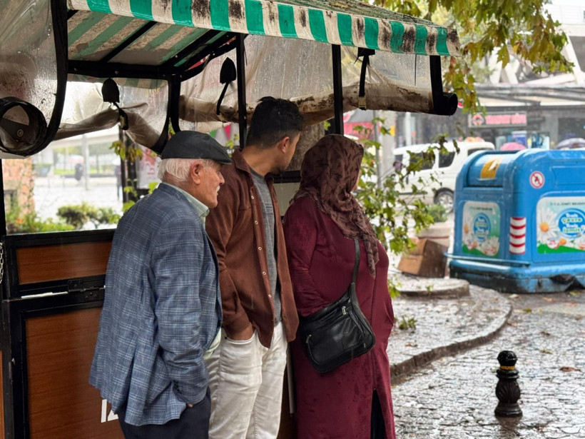 Yağmur bu kez etkili geldi... İzmit'ten yağmur manzaraları - Resim: 8
