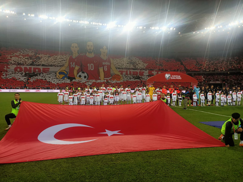 Kocaeli Stadı'nda muhteşem coşku... Kocaeli, A Milli Takımı yüreğinde yaşadı - Resim : 1