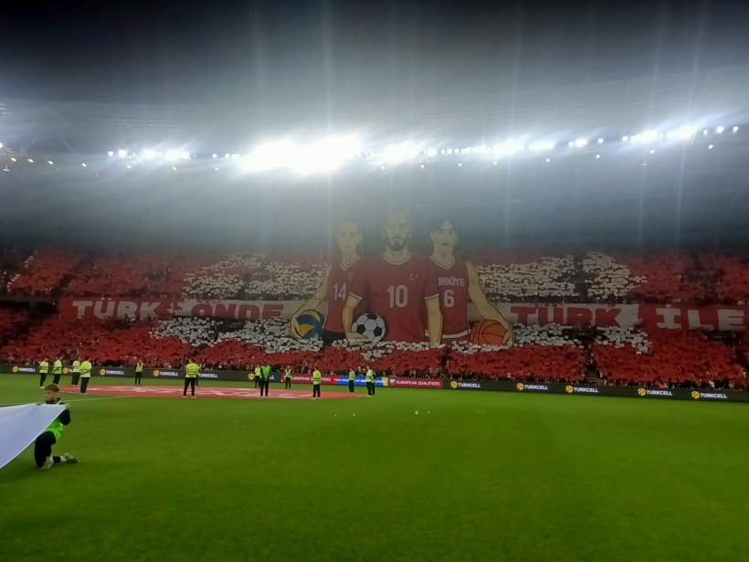 Kocaeli Stadı'nda muhteşem coşku... Kocaeli, A Milli Takımı yüreğinde yaşadı - Resim : 2