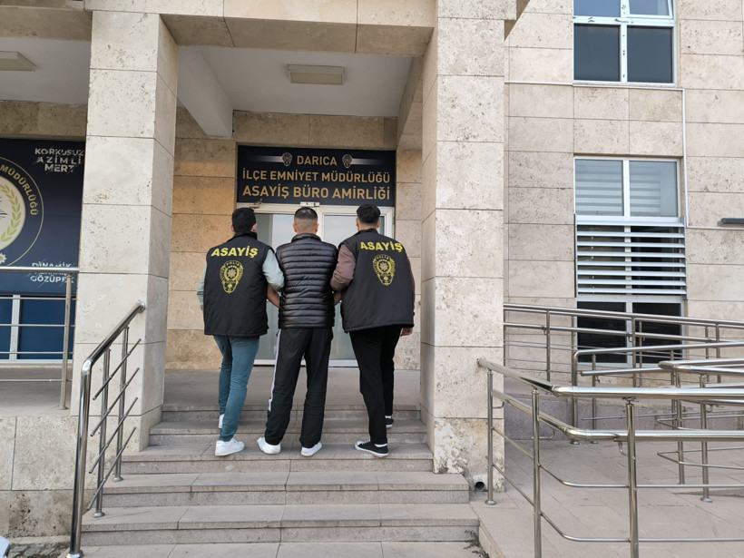 Silahla tehdit etti, tutuklandı! - Resim : 1