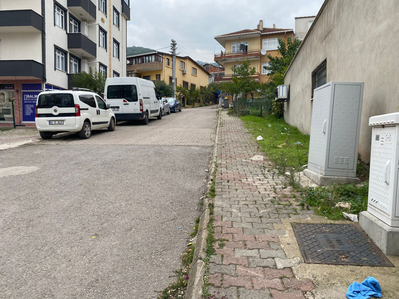 Kocaeli'de dehşet: Eşini boğazından bıçakladı! - Resim : 2