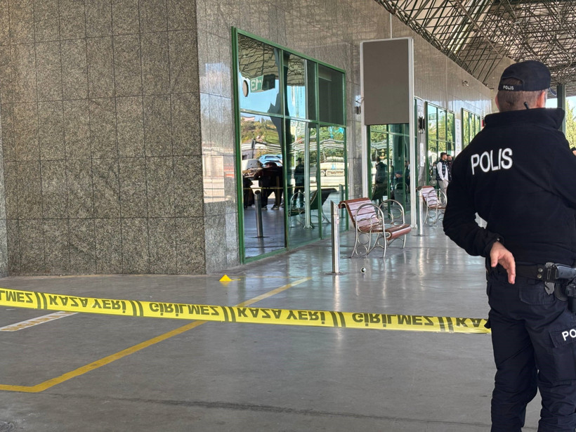 Otogarda panik anları: Rastgele ateş açtı, polis ekipleri etkisiz hale getirdi! - Resim : 4