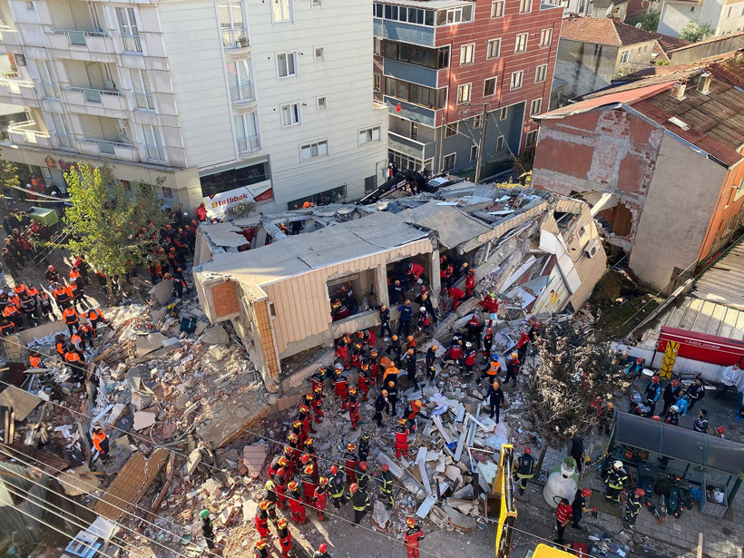 Gebze'de çöken bina havadan görüntülendi - Resim: 10