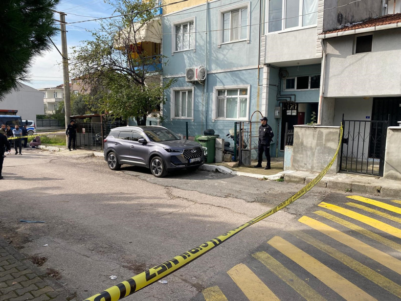 Eşini bıçaklayarak öldürdü! - Resim : 5