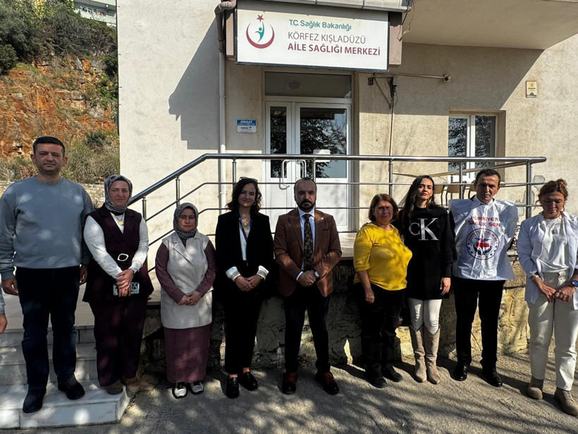 Hürriyet Sağlık Sen’den sert tepki: Sağlık çalışanlarına çelik yelek mi dağıtalım? - Resim : 1