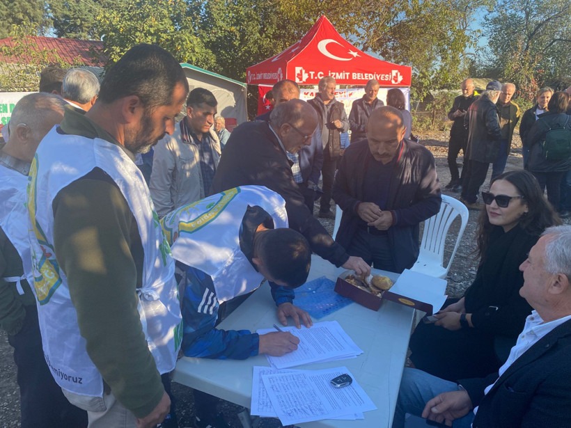 Haddehaneye karşı toplandılar: Kocaeli halkının sabrı tükenmekte - Resim : 1