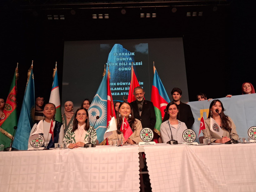 Türk dünyası İzmit'te birleşti - Resim : 9