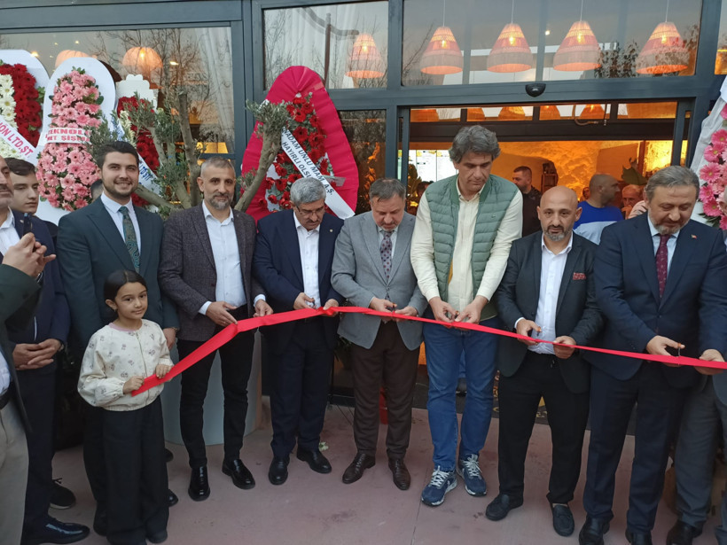 El Argentina için görkemli açılış! - Resim : 5