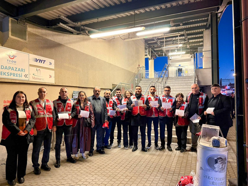 CHP Kocaeli’de Erdem Arcan etkisi devam ediyor! 12 ilçe işçiler için sahadaydı - Resim : 5