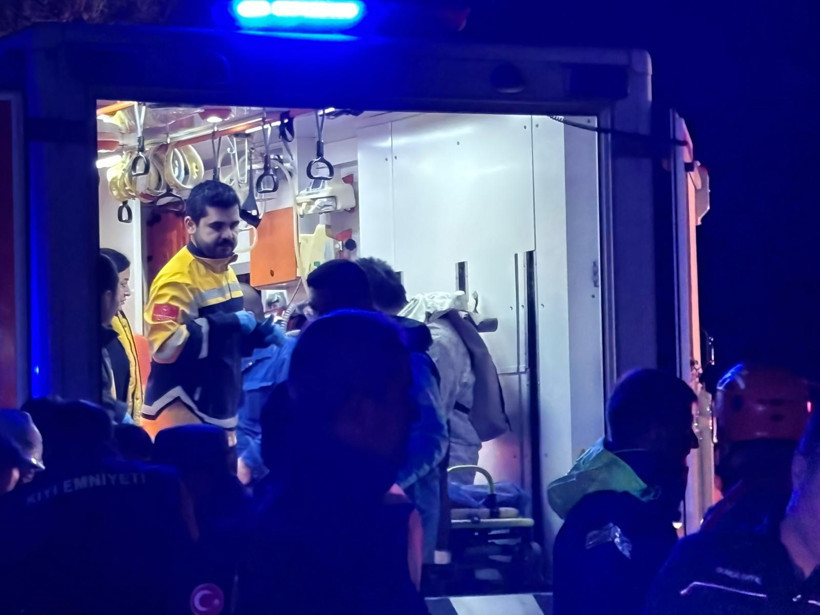 Yanan gemiden kurtarılan 25 personel Kocaeli'ye getirildi - Resim : 2
