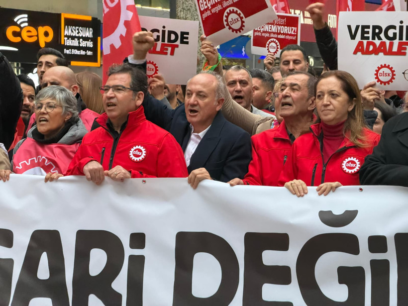 Kocaeli’de büyük asgari ücret yürüyüşü! “Dünyayı başınıza yıkarız” - Resim : 8