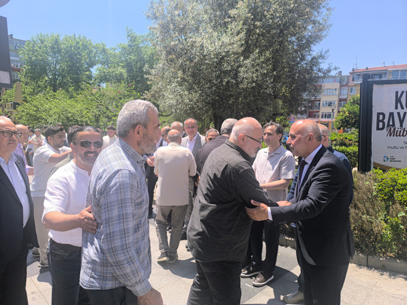 Saadet Partisi bayramlaşmasında gündem CHP: Bize de kayyum atanır mı diye düşündük - Resim : 4