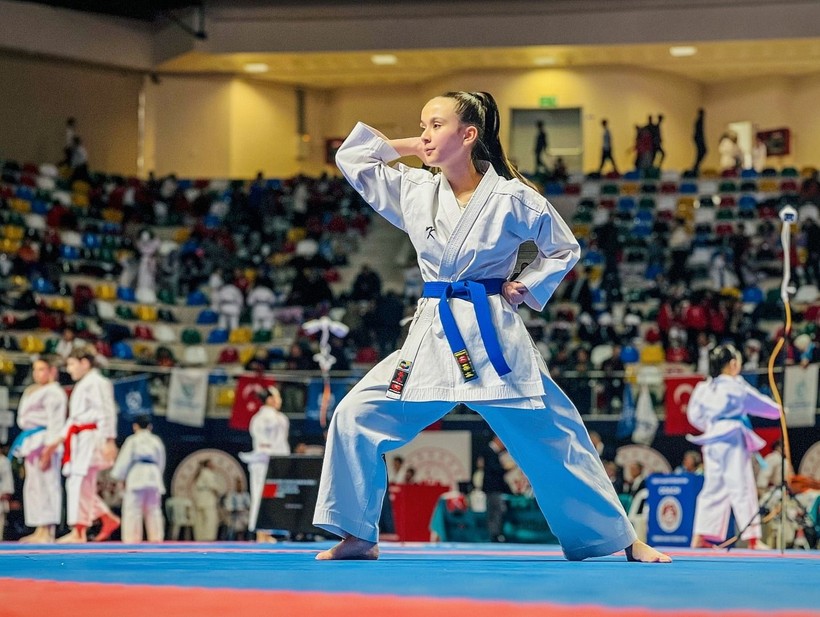 Sporun Başkenti’nde, adeta nefesleri kesen bir karate şöleni sahne aldı - Resim: 4