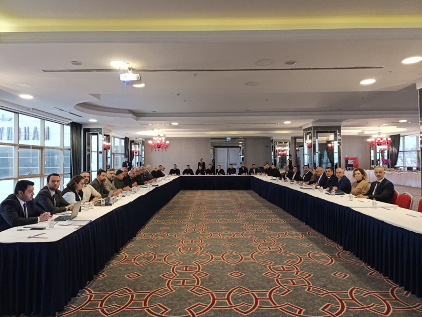 Lastik İş'te ilk toplantı başladı! Alaaddin Sarı: Önemli olan masada bitirmek - Resim : 3