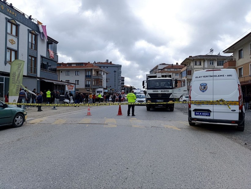 Marketten evine dönüyordu: Feci kaza kamerada! - Resim : 2