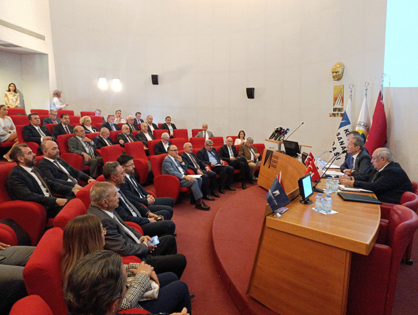 Ayhan Zeytinoğlu: ABD’nin İsrail’i desteklemesi barış için engel - Resim : 2