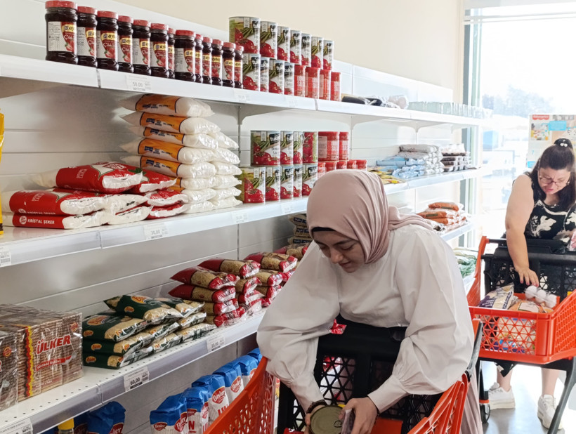 Tahir Büyükakın’ın en mutlu günlerinden biri! Gonca Engelsiz Yaşam Merkezi açıldı - Resim : 9