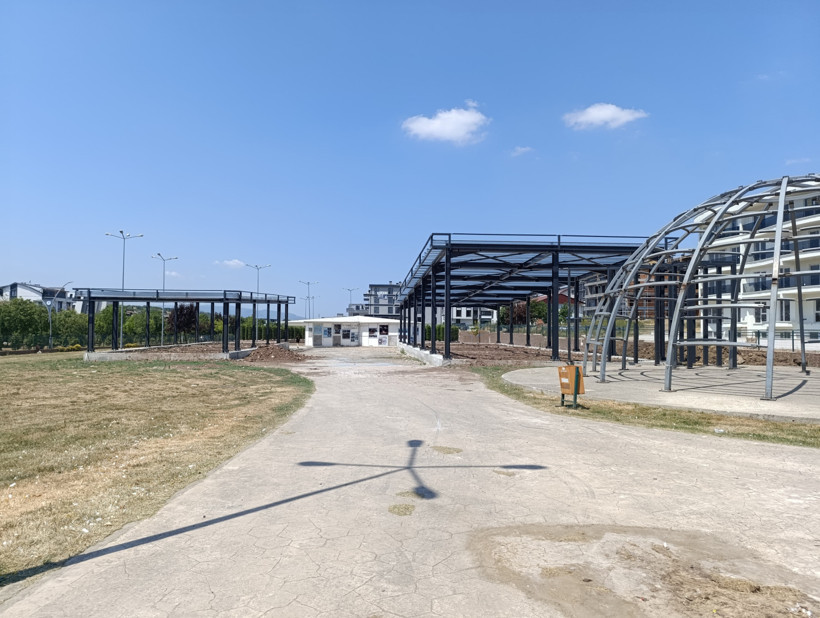 15 Temmuz Parkı artık yok… Önce kaderine terk edildi şimdi ise bilim merkezi oluyor - Resim : 6