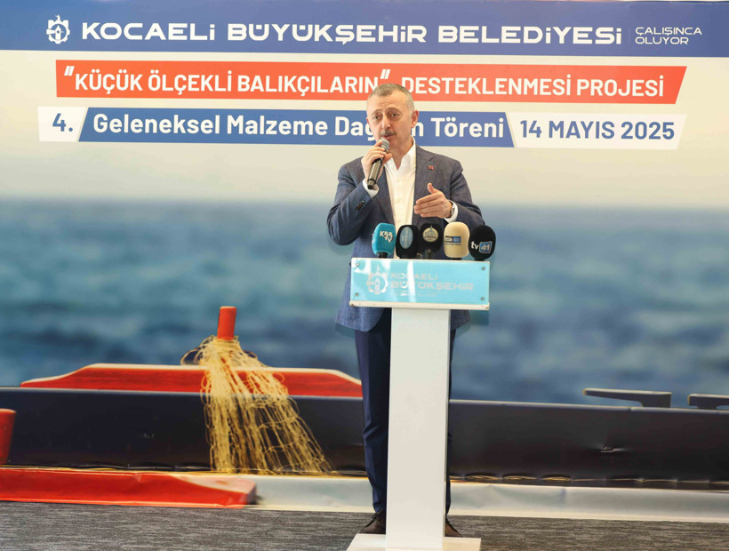 Tahir Büyükakın: 1 milyon ton çamur çıkarıldı - Resim : 1