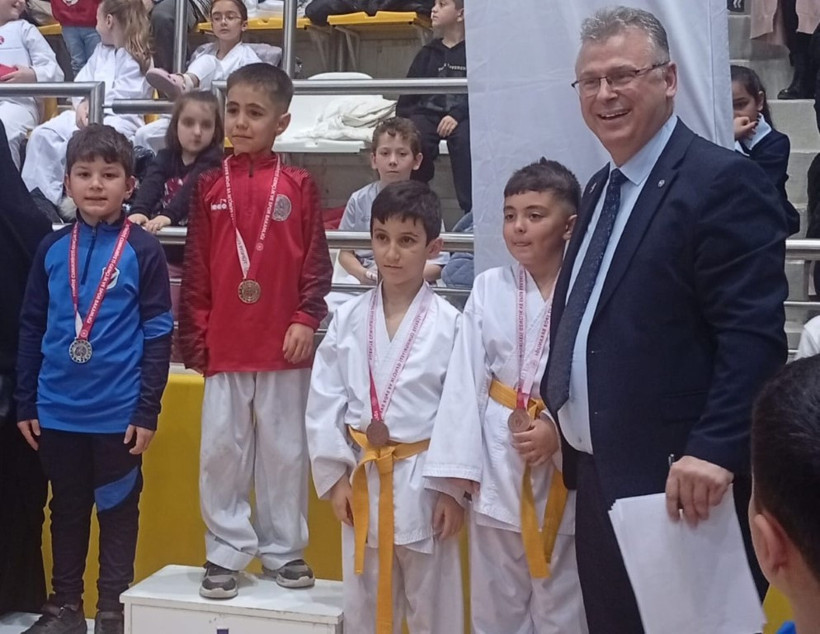 Karate Gelişim Ligi’ne Kartepe Belediyespor damgası! - Resim : 4