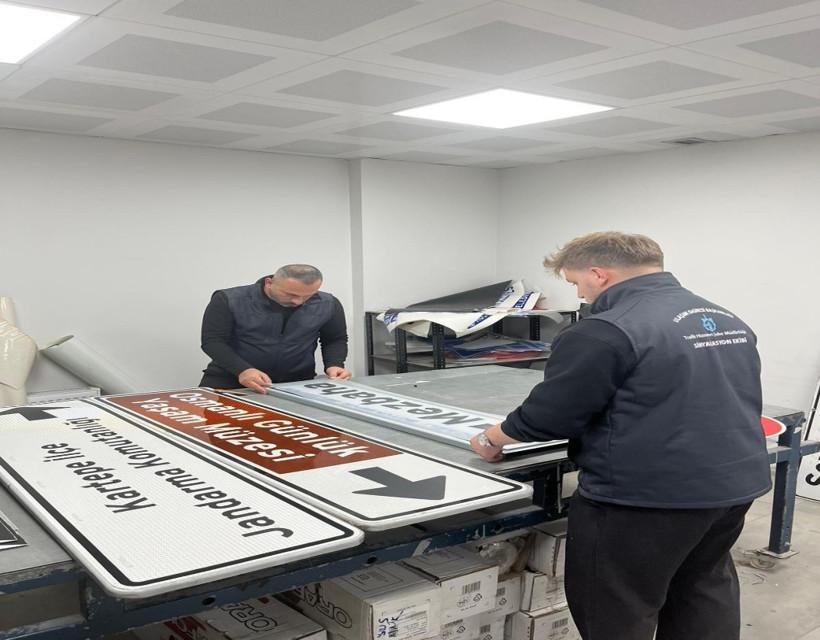 Kocaeli Büyükşehir Belediyesi’nden 65 bin metre oto korkuluk - Resim : 1