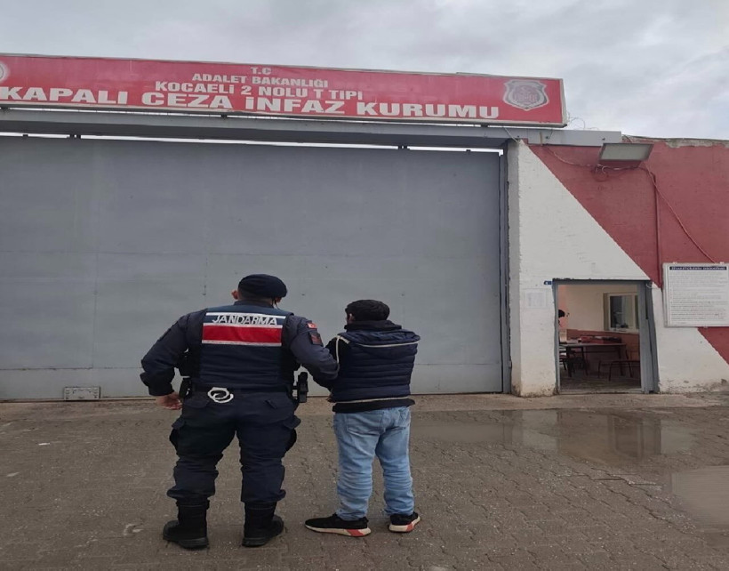 Jandarmadan aranan şahsa operasyon! - Resim : 1