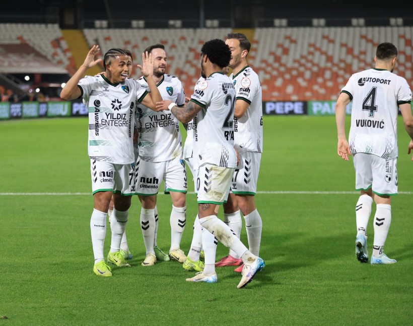 Adanaspor - Kocaelispor: 1-4 FOTO GALERİ - Resim: 81