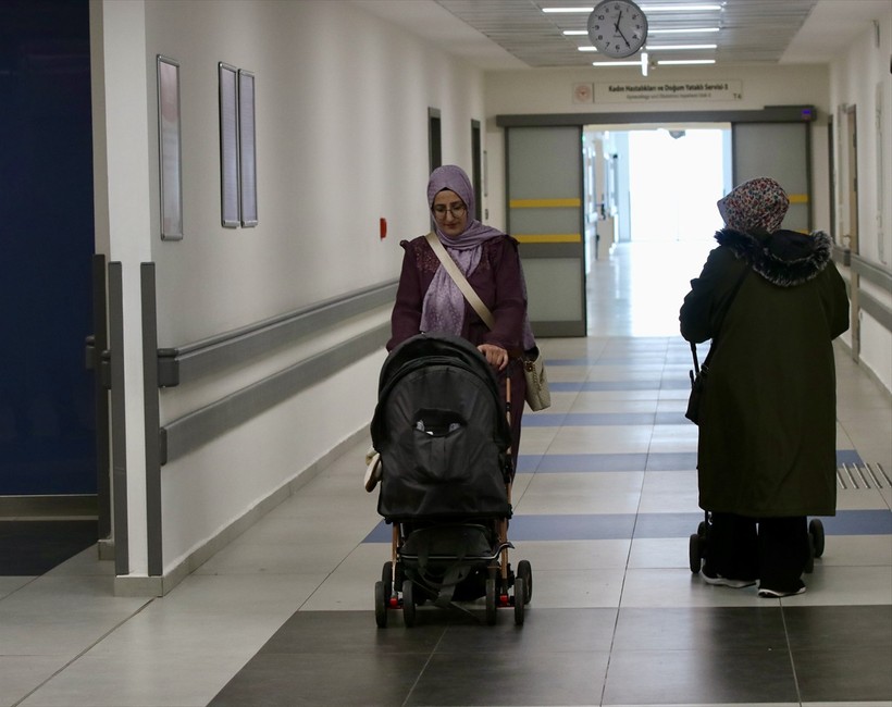 Hastalığı annesinin karnında tespit edildi… Umut bebek, ameliyatla sağlığına kavuştu! - Resim : 4