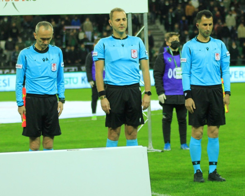 Kocaelispor’un ilk maçında düdük Çağdaş Altay’da! - Resim : 1