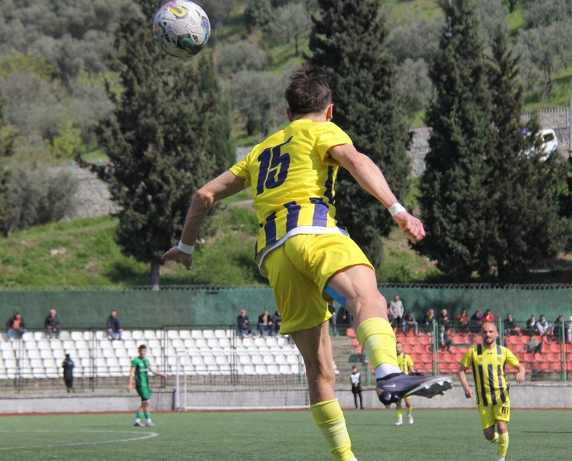 Karamürselspor - Çayırovaspor maçının fotoğrafları - Resim: 42
