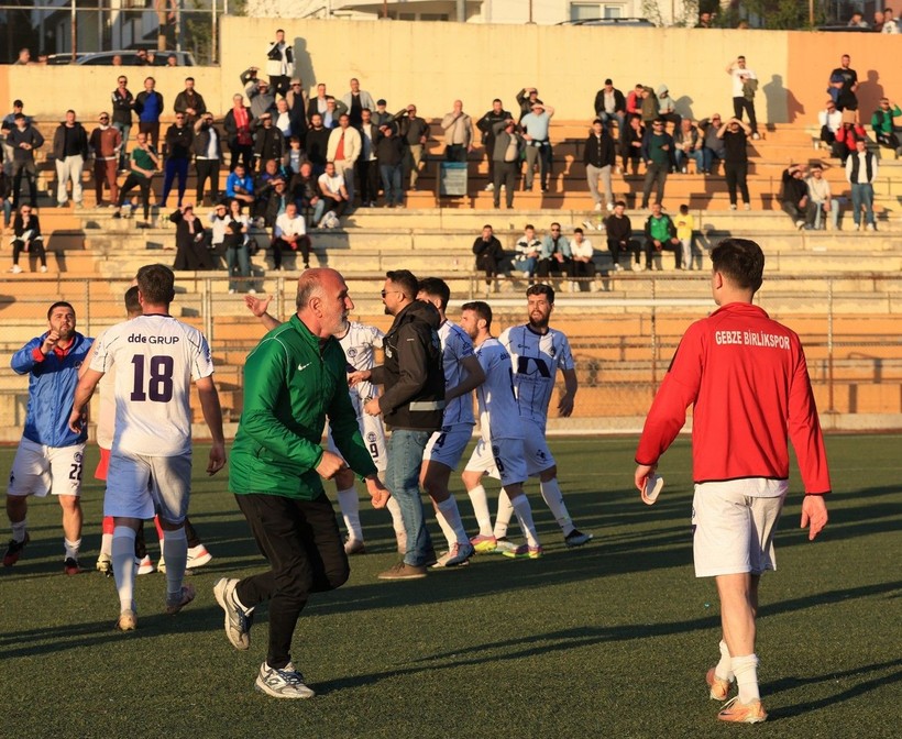 Kullarspor – Gebze Birlikspor maçının fotoğraf galerisi - Resim: 59