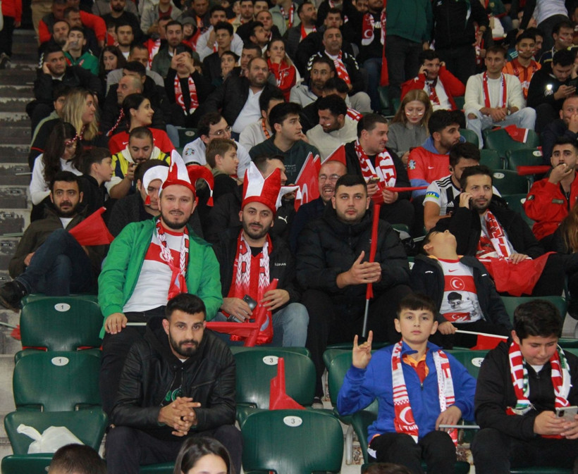 Kocaeli Kırmızı Beyaz! İşte müthiş tribün fotoğrafları - Resim: 49