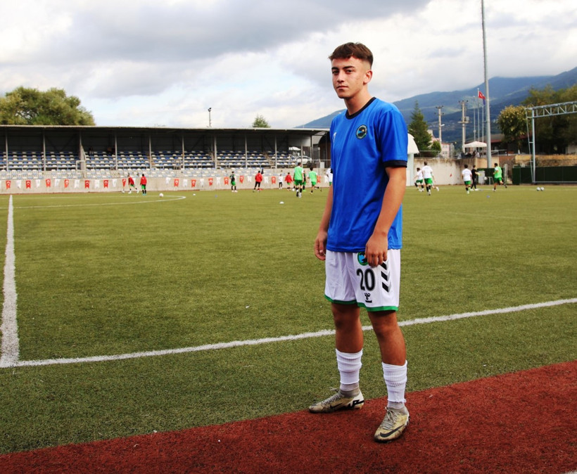 Karatepe Gençlerbirliği - Kocaeli Güneşspor: 1-2 "1. Amatör Lig maçı - Foto Galeri - Ali Köksal" - Resim: 2