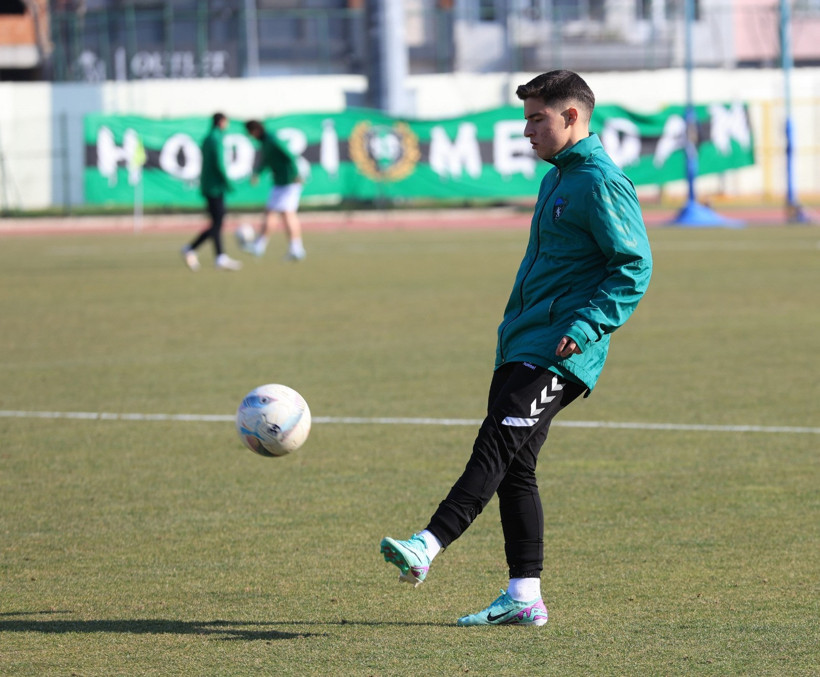 Kocaelisporlu Ege Bilim’e Milli davet! - Resim : 1