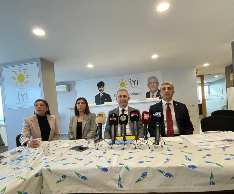 Kocaeli Haber- Kamil Şirin basın açıklamasında bulundu 