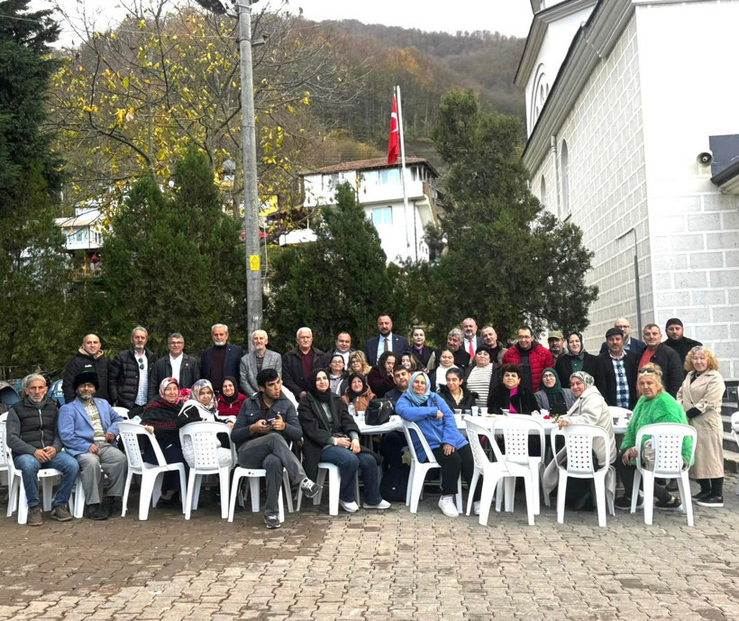 MHP Başiskele'den anlamlı etkinlik: Dünya Engelliler Günü için Yöresel Yemekler Şöleni - Resim : 8