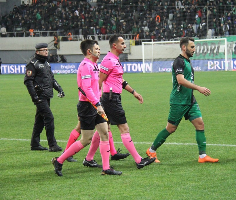Çorluspor - Kocaelispor maçında düdük Dursun’da - Resim : 1