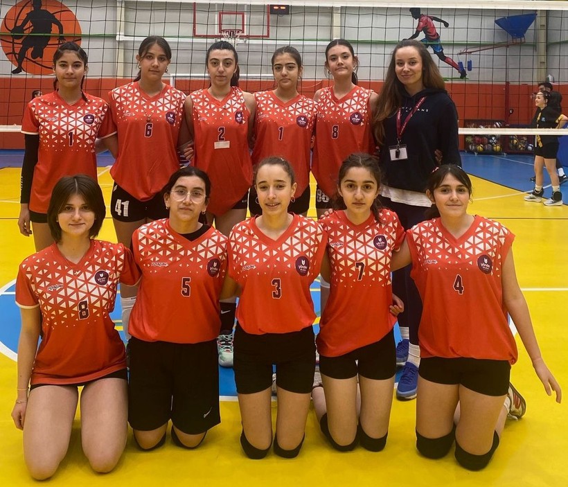 Körfez Yıldız Kızlar Voleybol Turnuvası başladı - Resim: 3