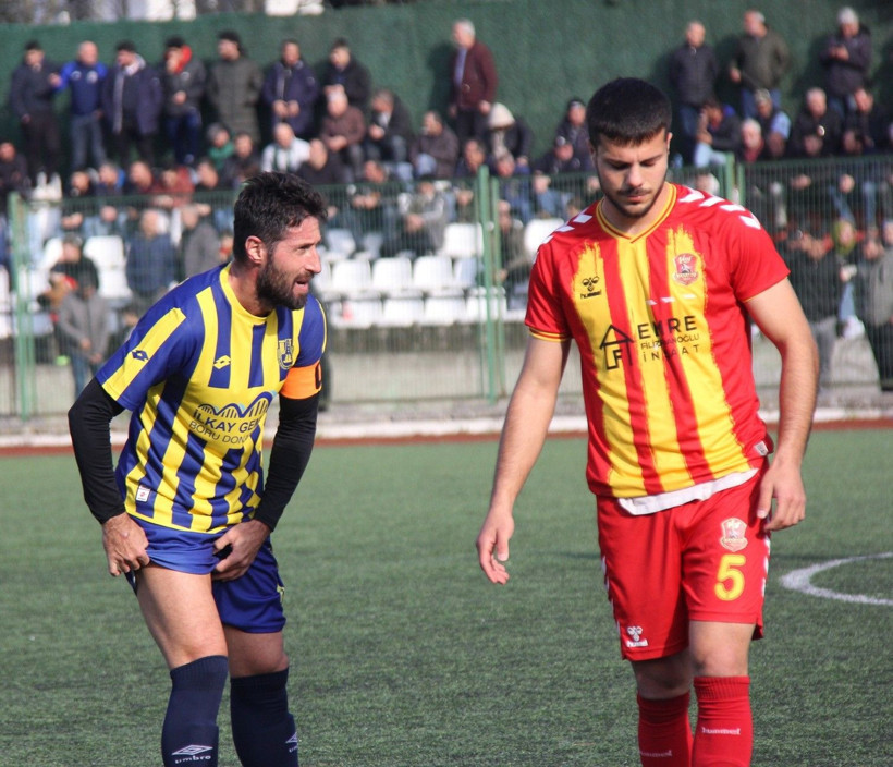 Karamürselspor'un Karasu’yu farklı devirdiği maçın fotoğrafları - Resim: 40