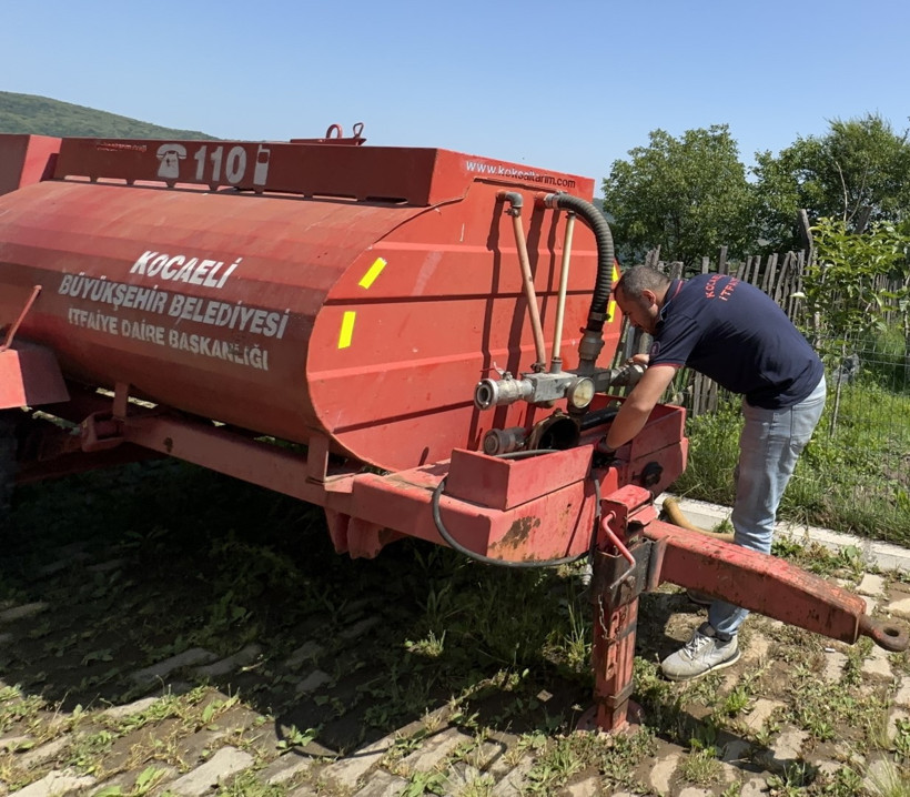 Kocaeli'de yangın seferberliği... Su tankerleri dağıtılıyor - Resim : 2