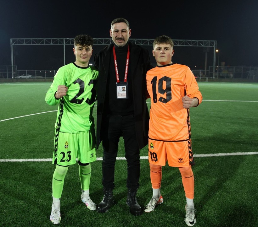 Arslanbey Gençlerbirliği - İzmit Yahya Kaptan U-16 final maçının foto galerisi - Resim: 52