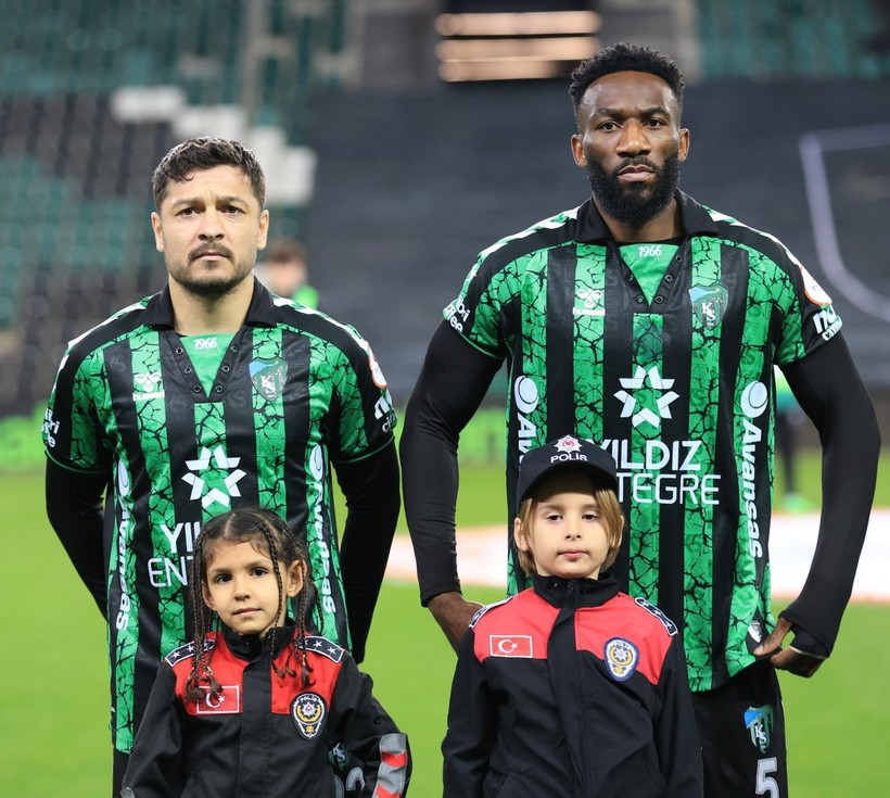 Kocaelispor - Yeni Malatyaspor 1-7 FOTO GALERİ - Resim: 25
