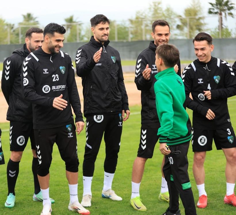 Şampiyon Kocaelispor, Boluspor’u bekliyor -Foto Galeri- - Resim: 27